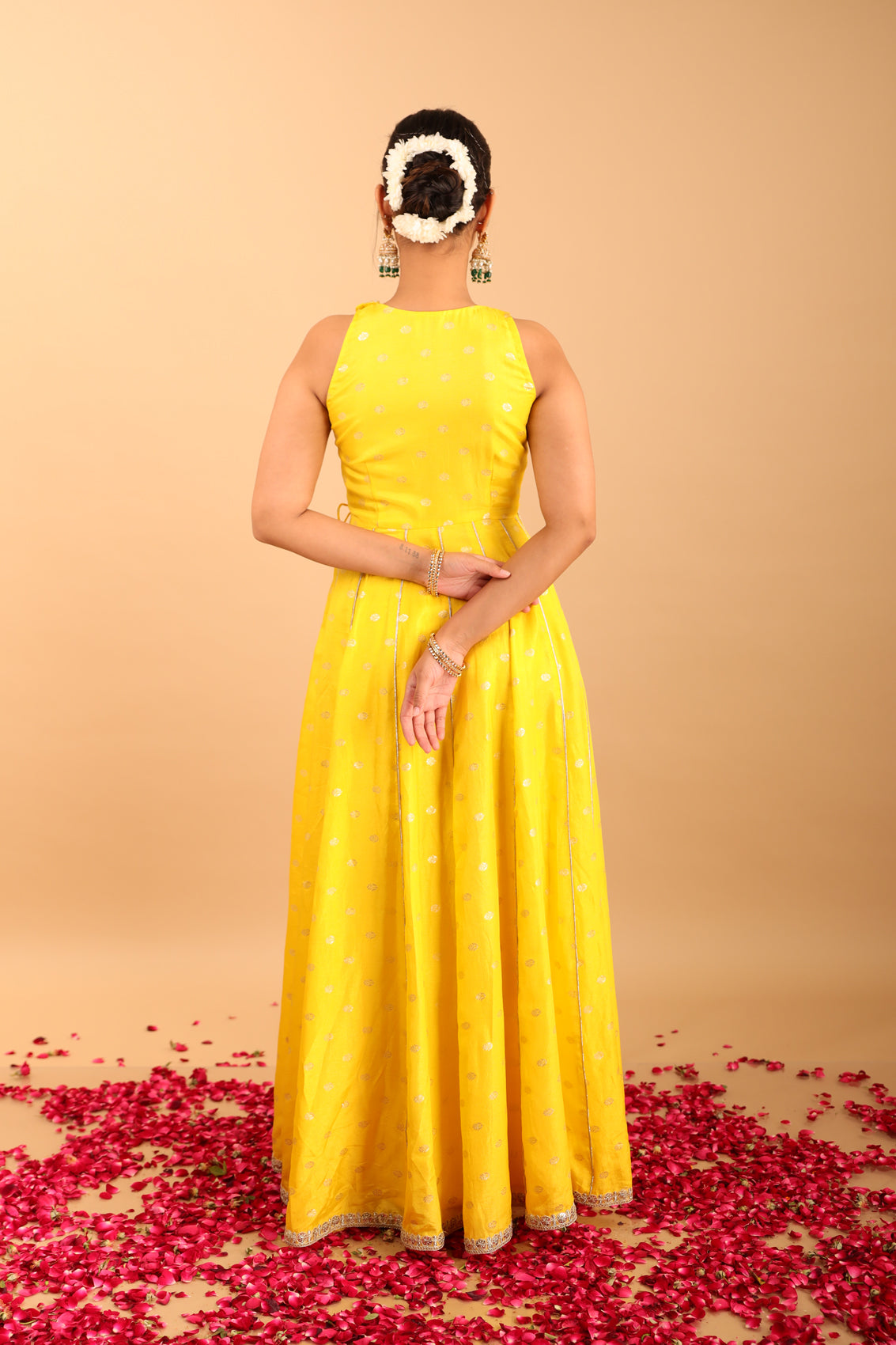 Laddoo Peela Anarkali Suit