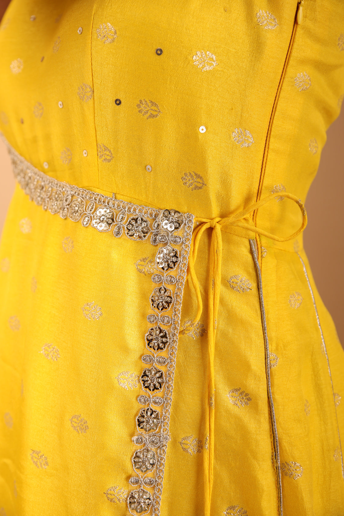 Laddoo Peela Anarkali Suit