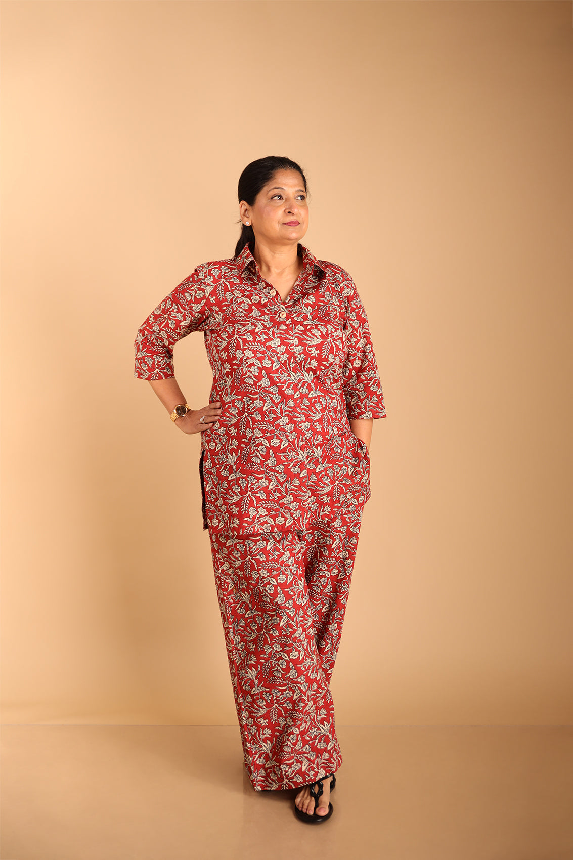 Red-Collared Lounge Wear Set