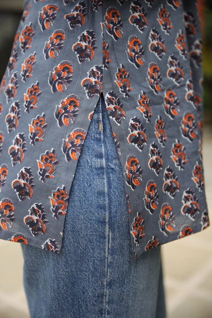 Grey Sleeveless Short Kurti