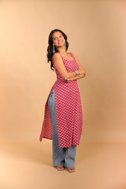 Onion Pink Sleeveless Long Kurti