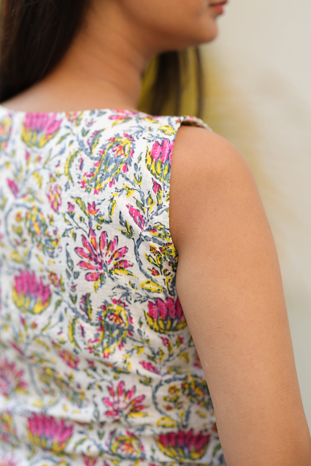 White Pink V-Neck Top