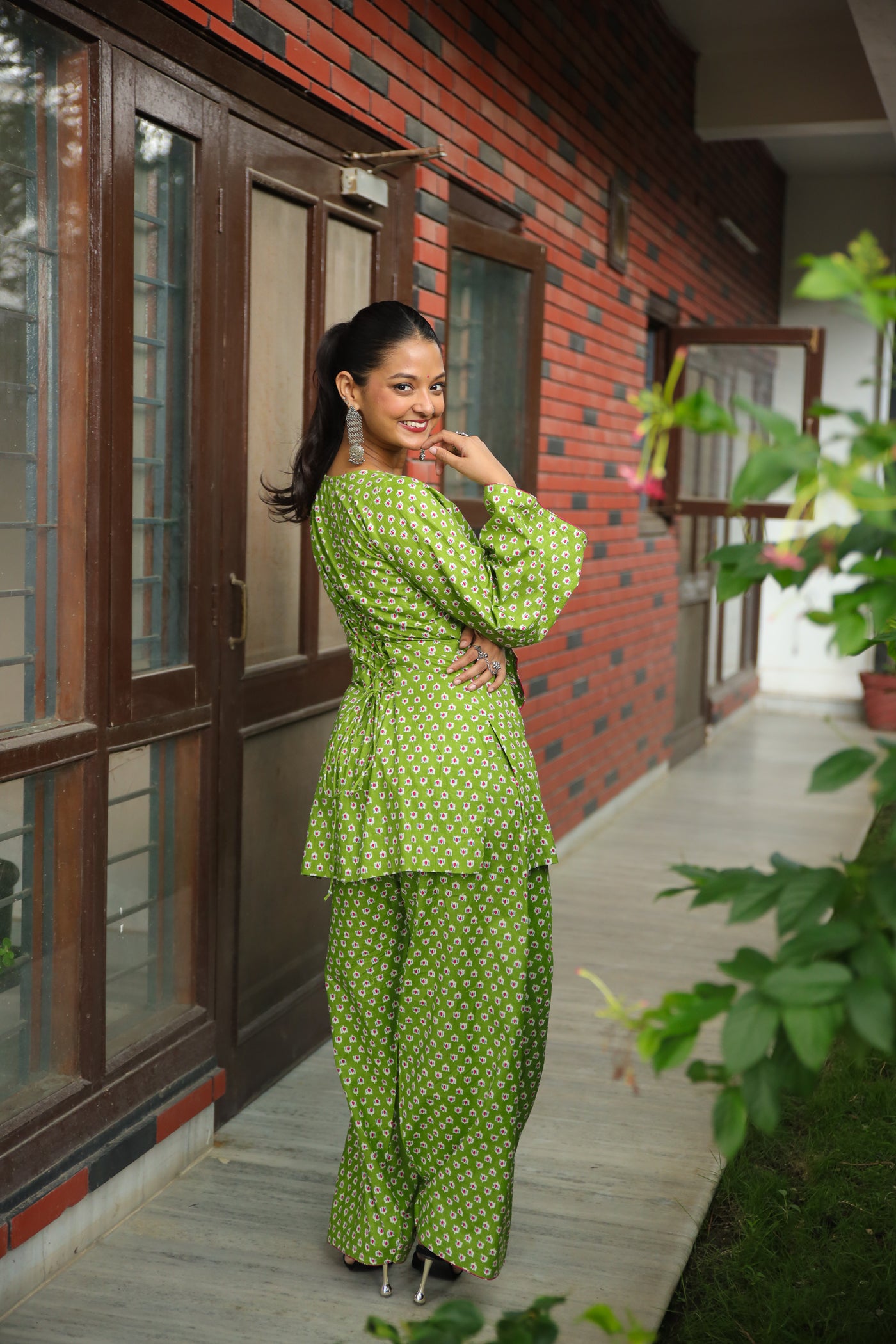 Kairi Green Farshi Set (Limited-Stock)